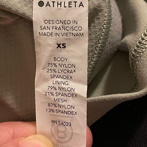 Athleta Cinch Longline Bra A-C Cup, NWOT, size XS, sage green, removable pads - Picture 6 of 6